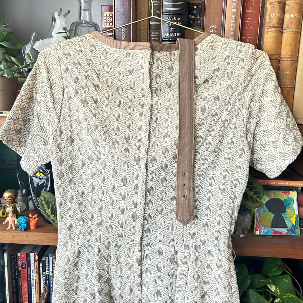 Vintage Cream & Tan Belted Sweater Dress - Picture 9 of 14
